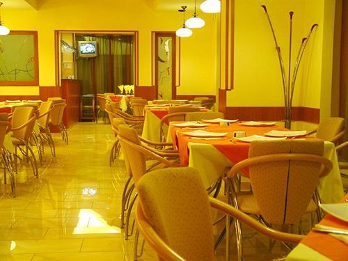 Hotel Center 3*